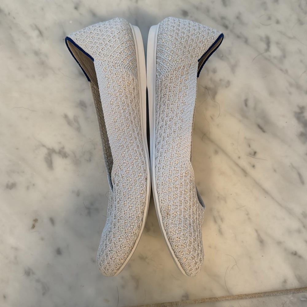 Size 6.5 white honeycomb Rothy’s - Picture 3 of 4